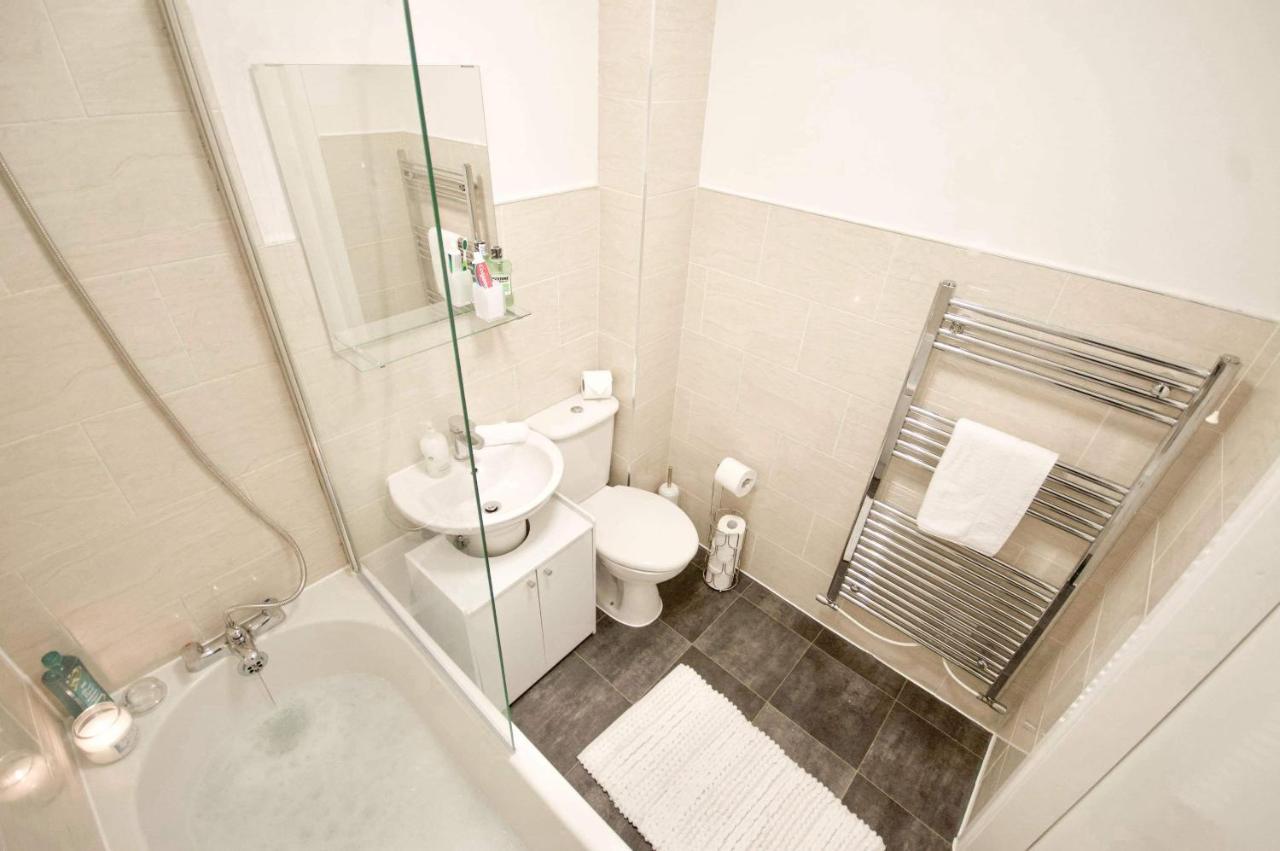 Affordable Digs Nr City Centre Sleeps5 Free Secure Parking Coventry Exterior foto