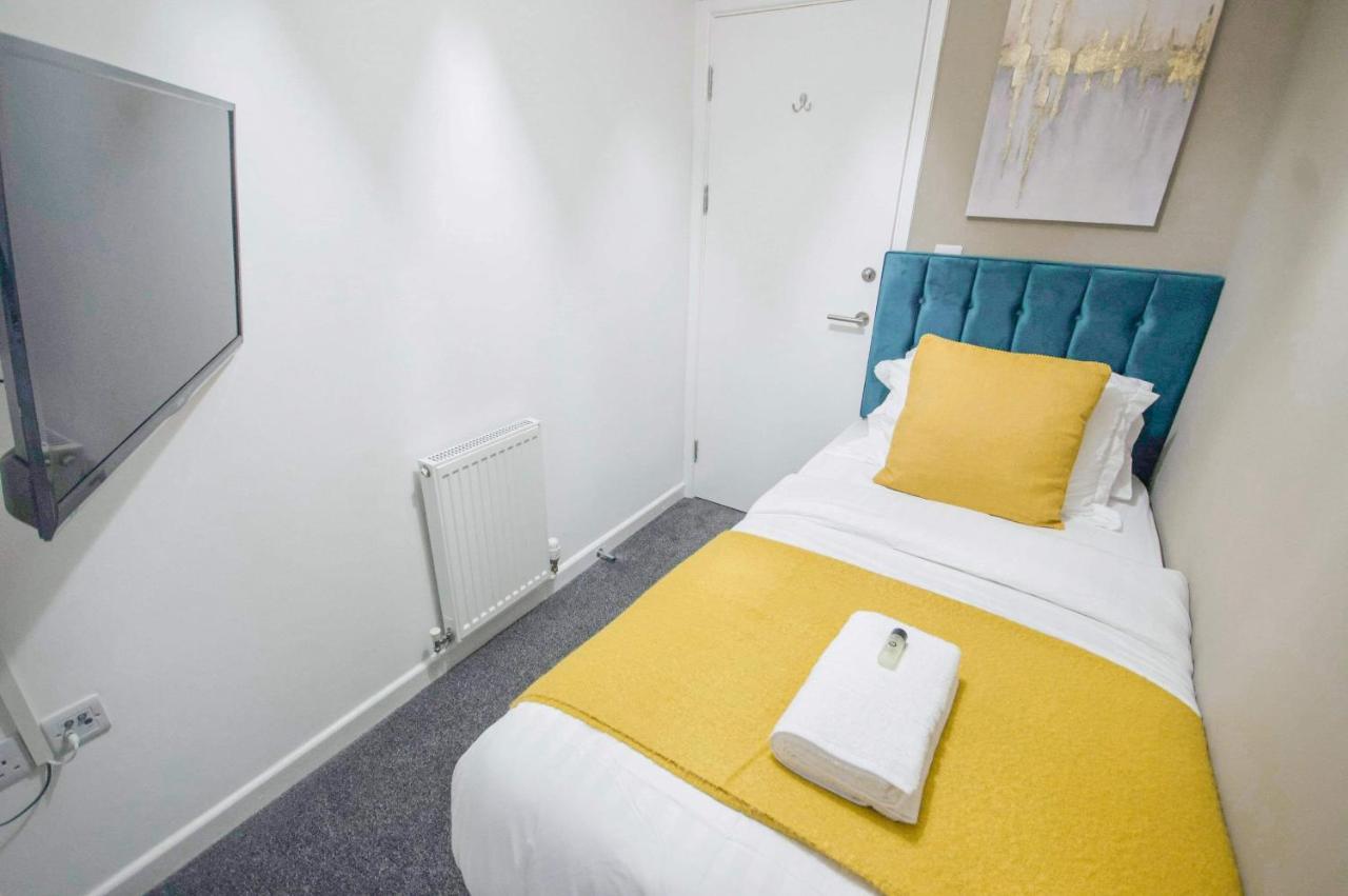 Affordable Digs Nr City Centre Sleeps5 Free Secure Parking Coventry Exterior foto